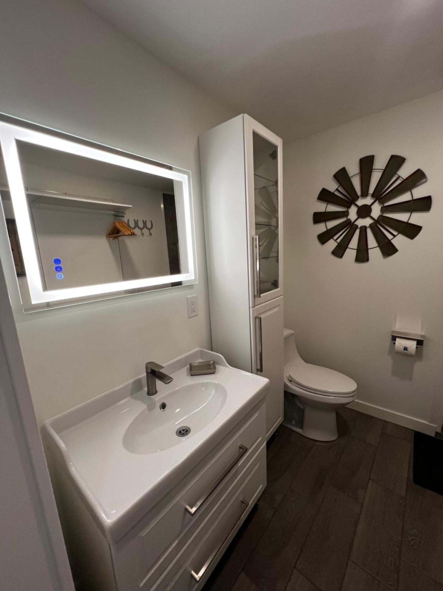 Blue Cow Guest Farm Hotel Cornville Room photo
